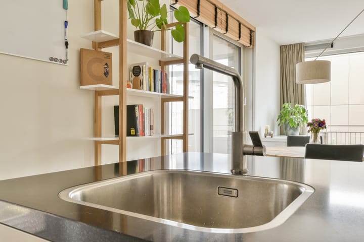 Photo 14 of Faas Wilkesstraat 331