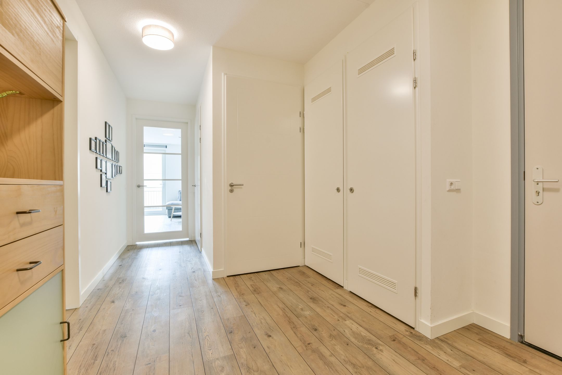 Photo 21 of Faas Wilkesstraat 331