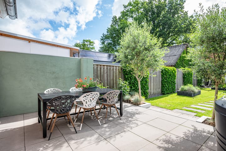 Foto 28 van Rozenlaan 25