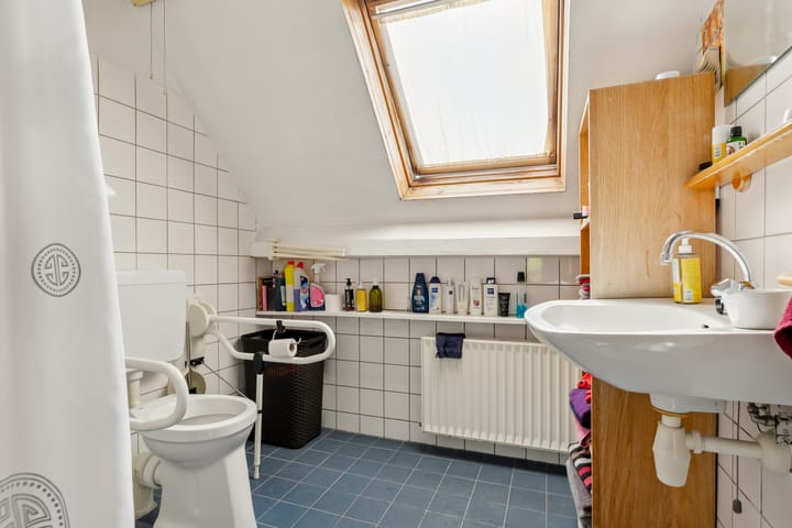 Foto 12 van Middelgraaf 106