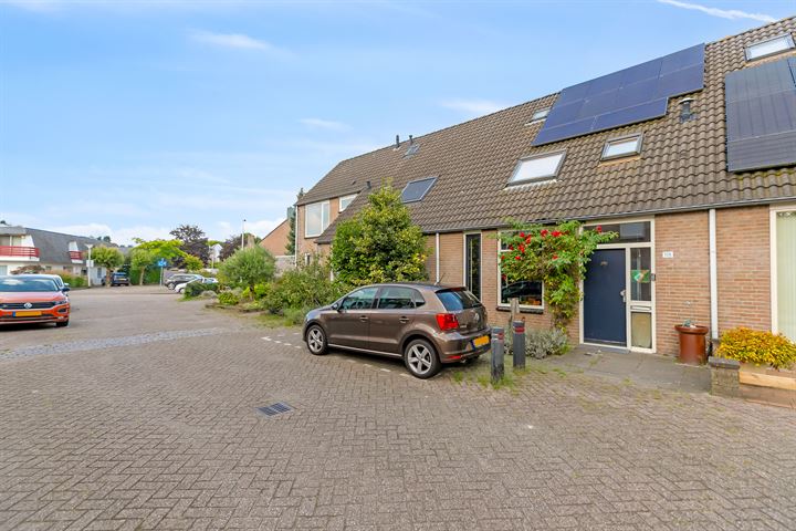 View photo 26 of Middelgraaf 106