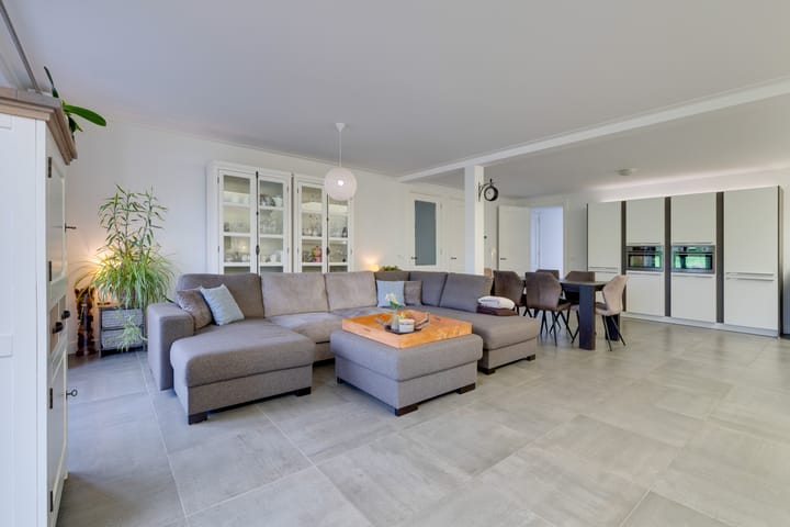 Photo 7 of Raadhuisstraat 34