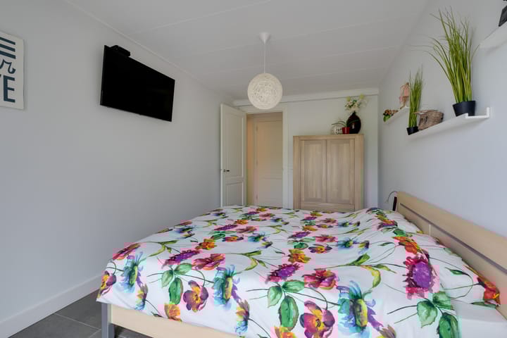 Photo 18 of Raadhuisstraat 34