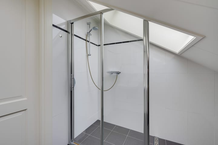 Photo 37 of Raadhuisstraat 34