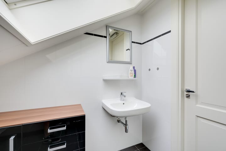 Photo 38 of Raadhuisstraat 34