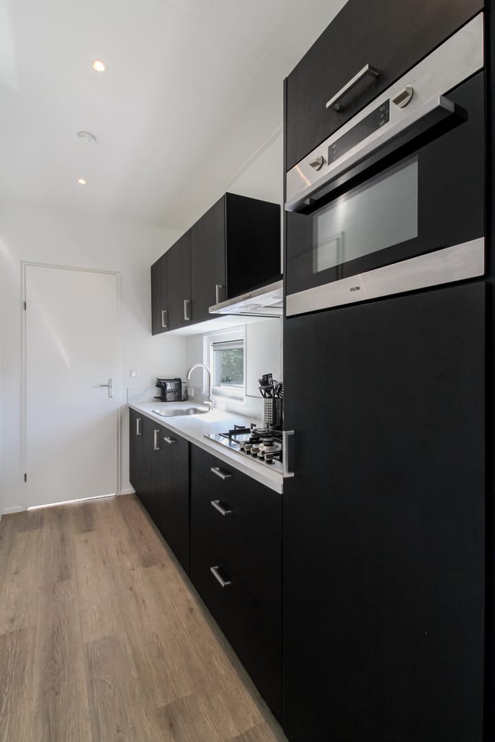 Photo 13 of Loverensestraat 11-29