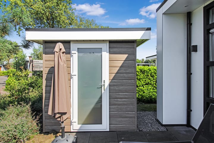 Photo 25 of Loverensestraat 11-29