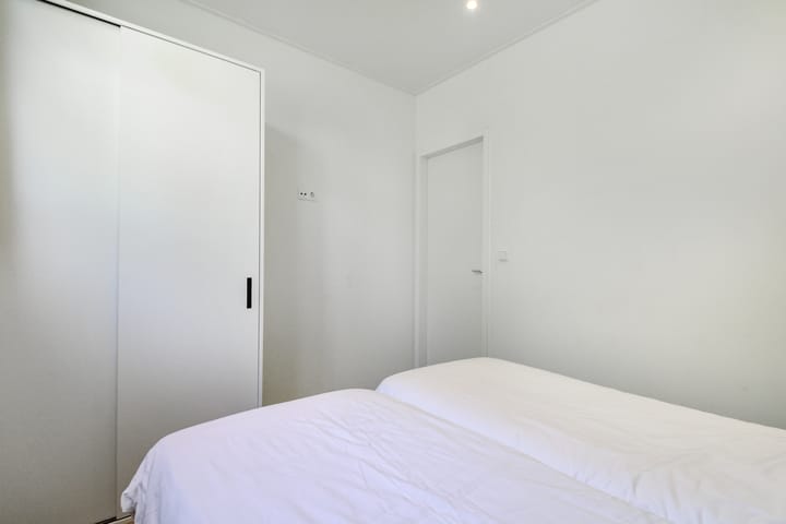 Photo 18 of Loverensestraat 11-29