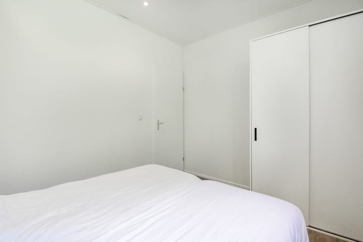 Photo 16 of Loverensestraat 11-29