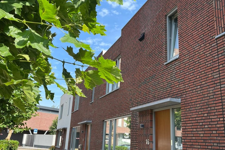Nazarethsteeg 16