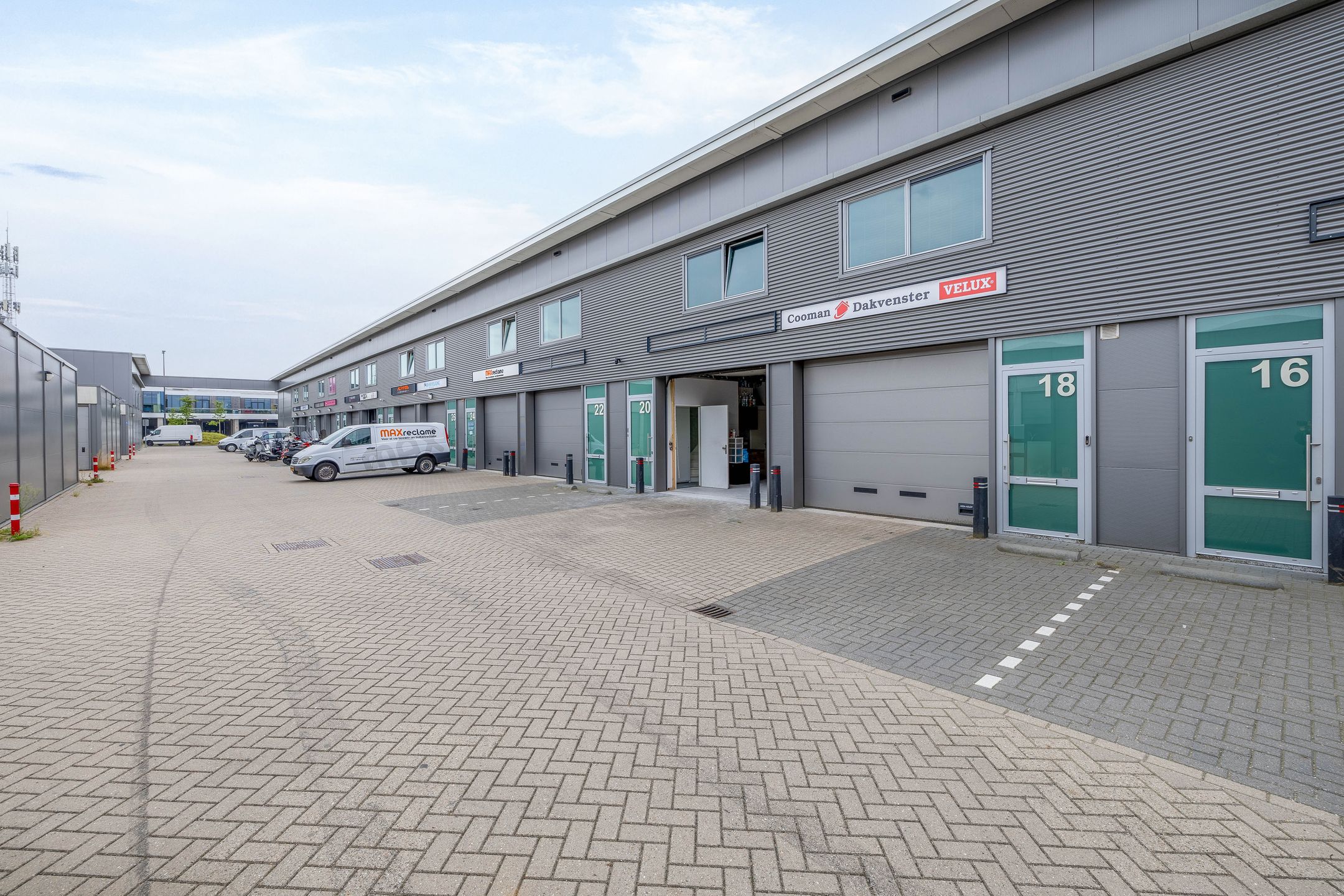 Bedrijfshal Nieuwerkerk aan den IJssel | Zoek bedrijfshallen te koop