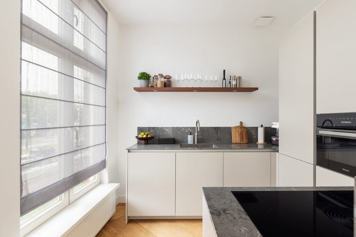 Foto 3 van Westzeedijk 82-A01