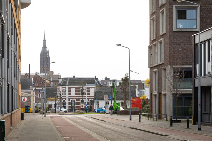 Bekijk foto 20 van Naarderstraat 43-F