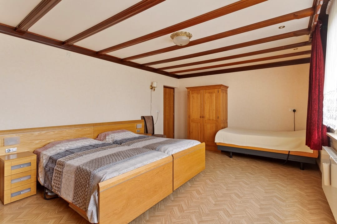 Foto 37 van Deckersstraat 11