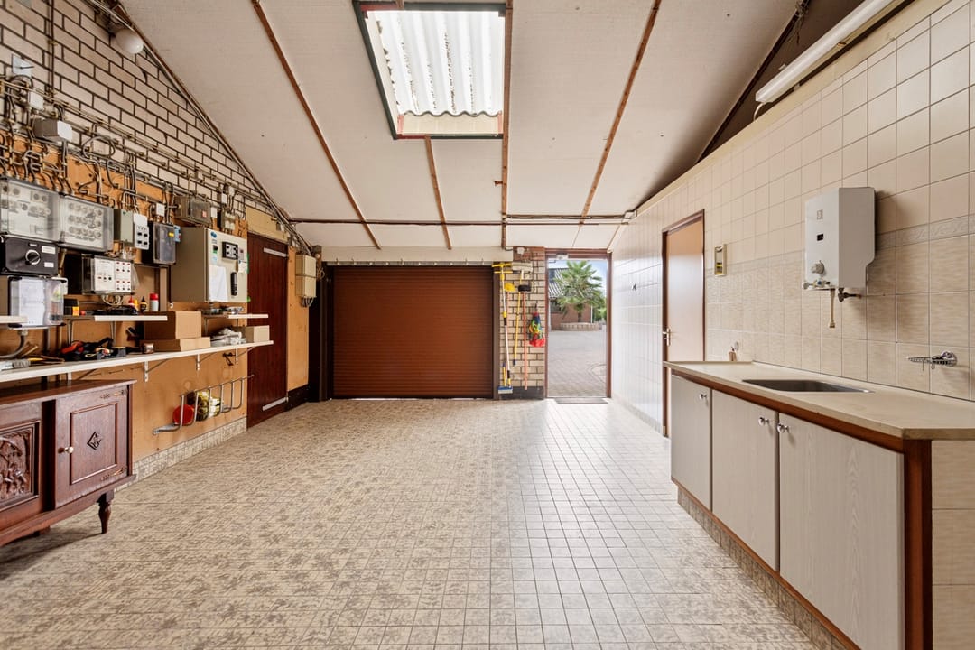 Foto 47 van Deckersstraat 11