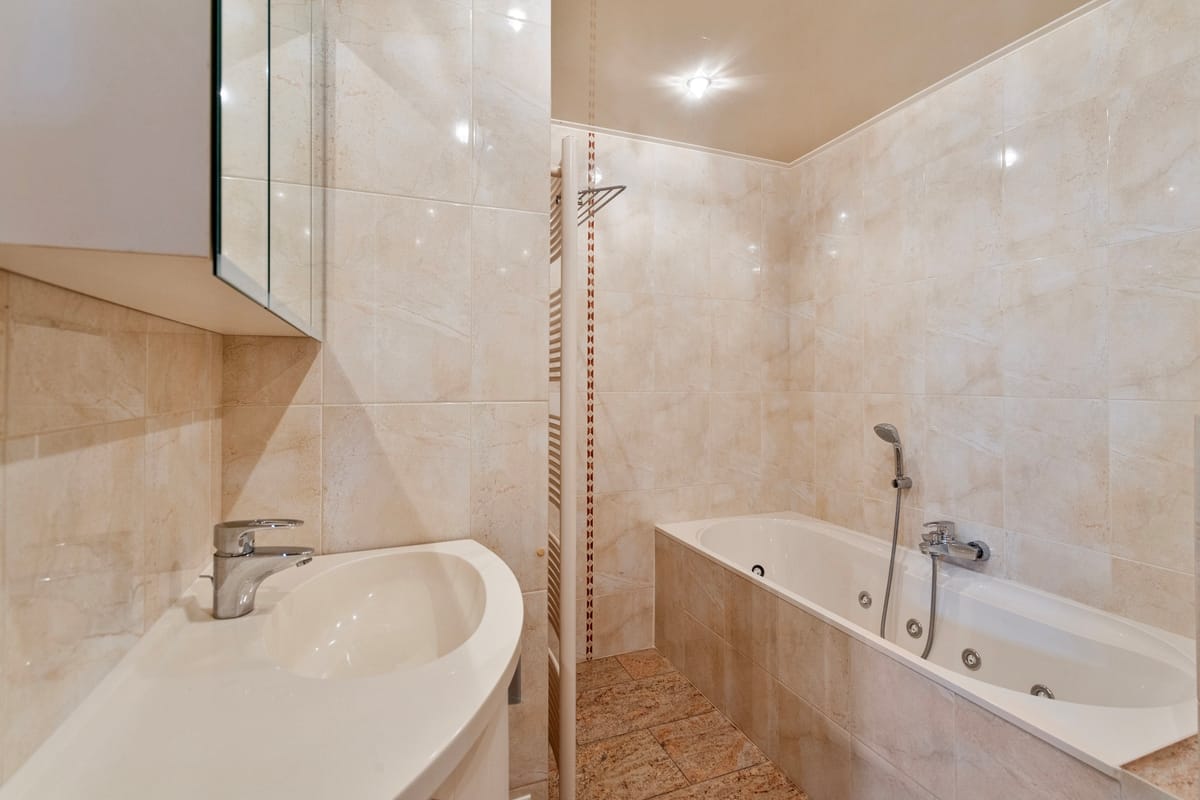 Foto 57 van Deckersstraat 11