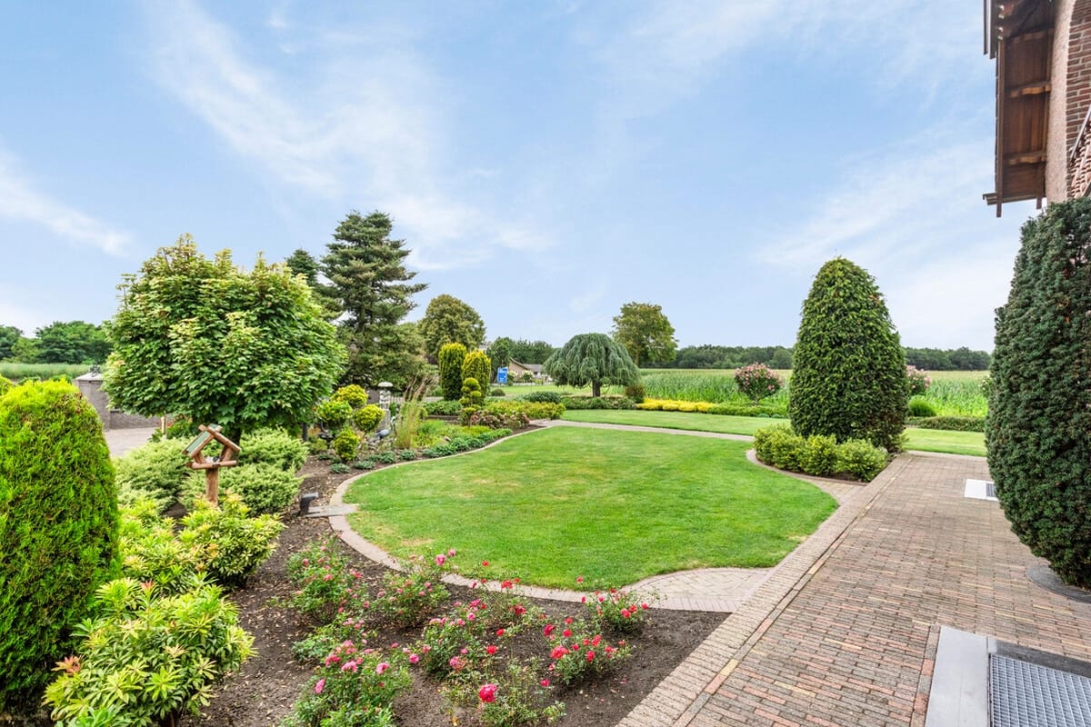 Foto 74 van Deckersstraat 11