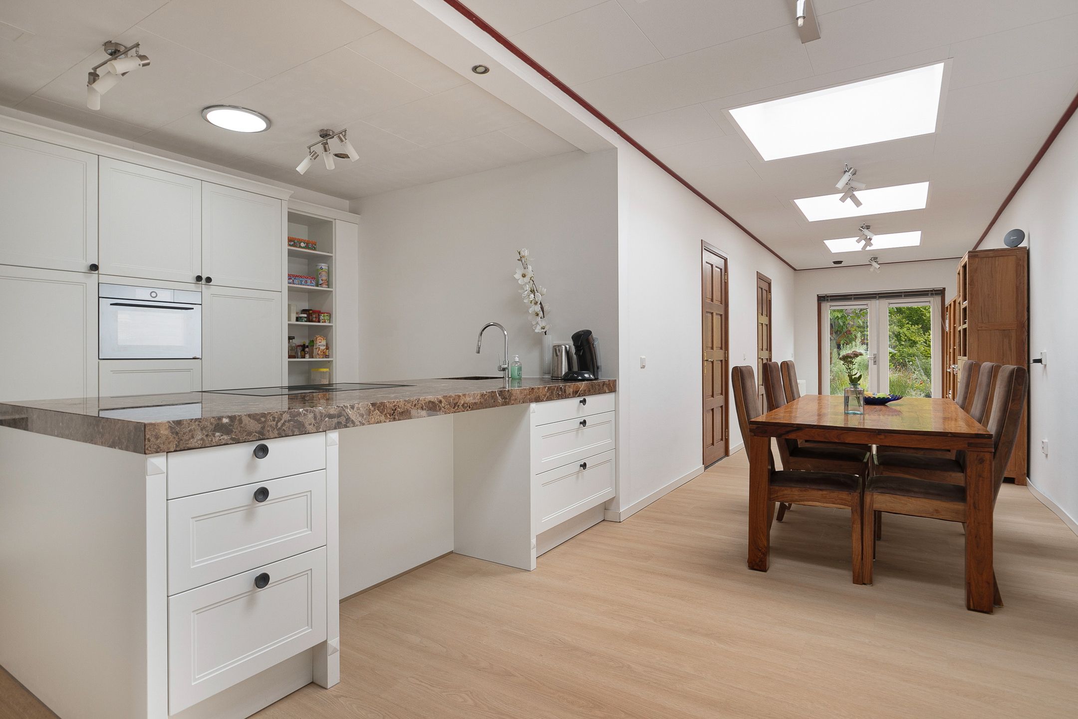 Foto 9 van Poelstraat 11