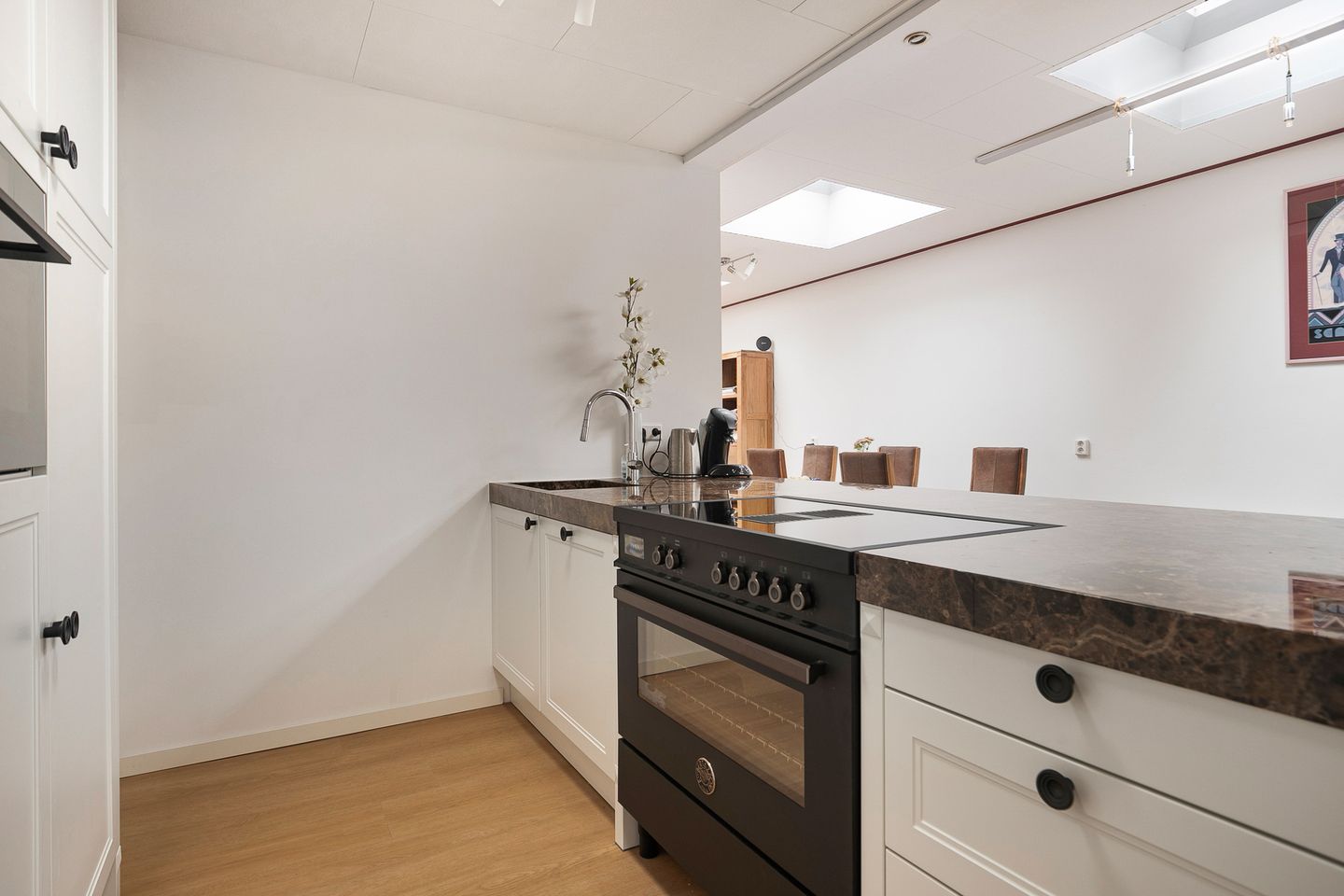 Foto 10 van Poelstraat 11