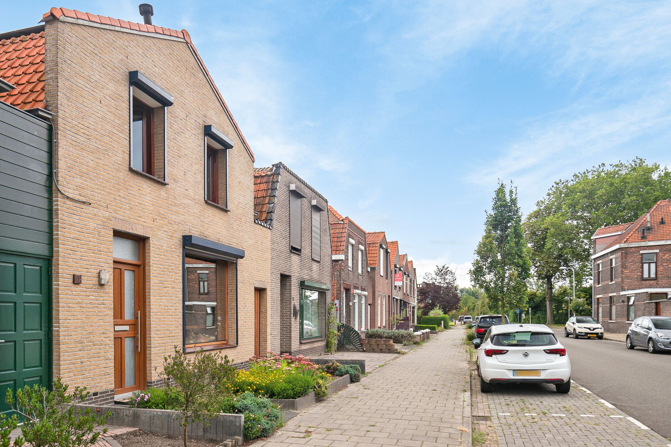 Foto 33 van Poelstraat 11