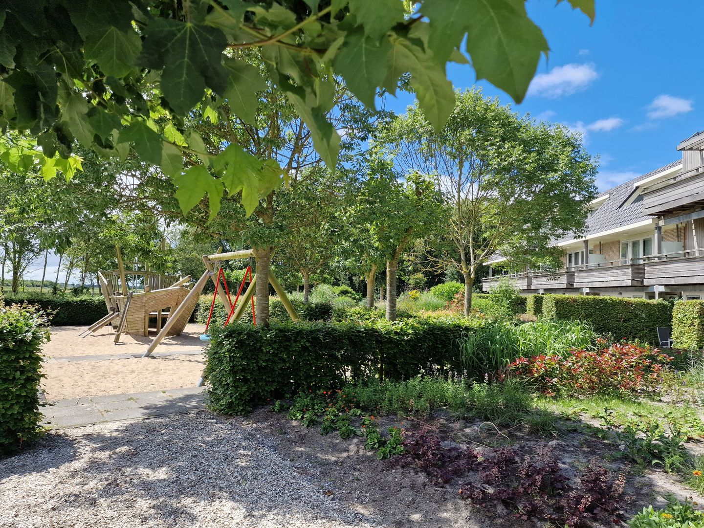 Foto 34 van Heereweg 5-51