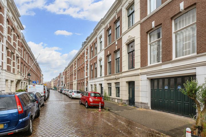 View photo 35 of Van Speijkstraat 31-D