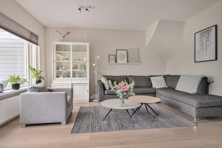 Foto 2 van Tjadenweg 21