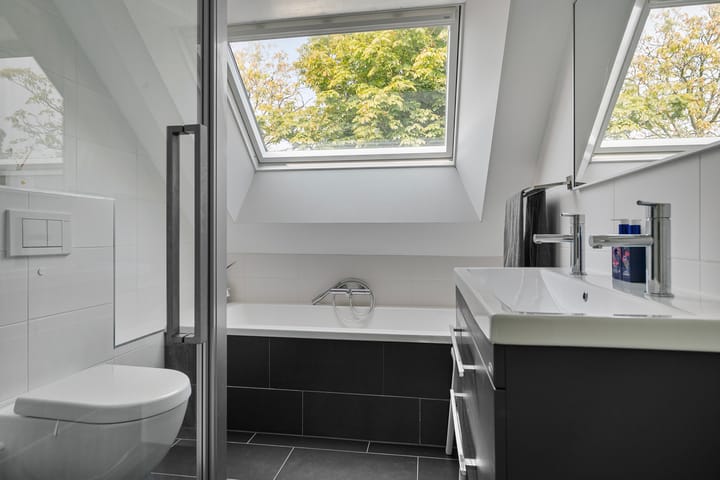 Foto 4 van Tjadenweg 21