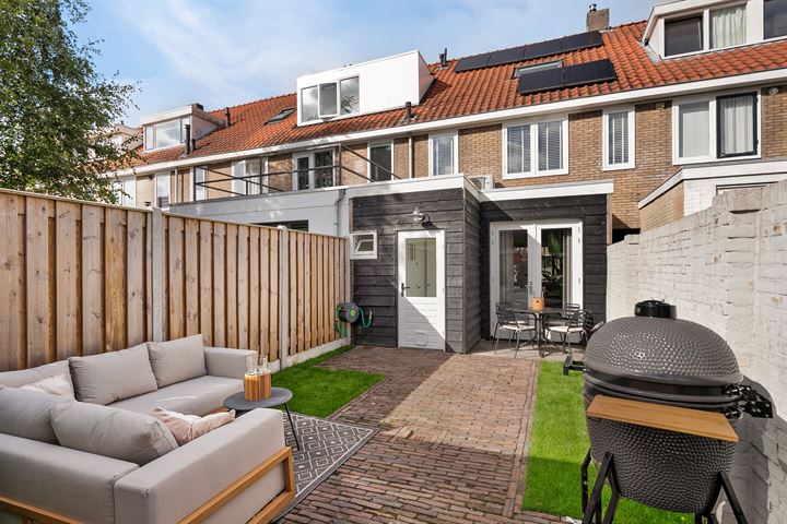 View photo 40 of Madeliefstraat 37