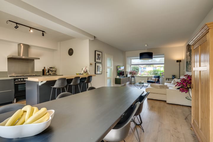 Foto 2 van Arnoldsonstraat 57