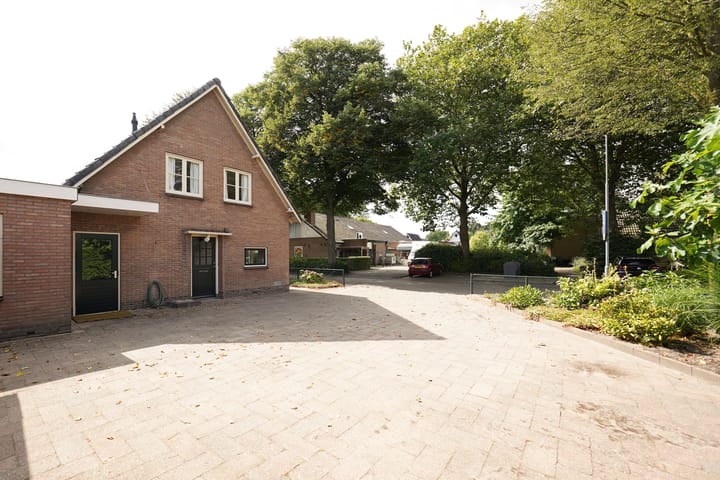 Foto 40 van Burgemeester van Oordtstraat 25