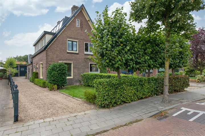 Bekijk foto 1 van Dorpsstraat 24