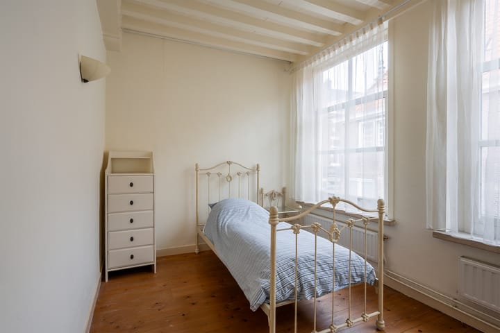 Foto 29 van Hoogstraat 4