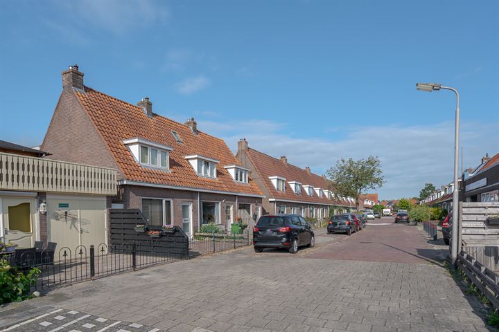 View photo 2 of Timorstraat 7