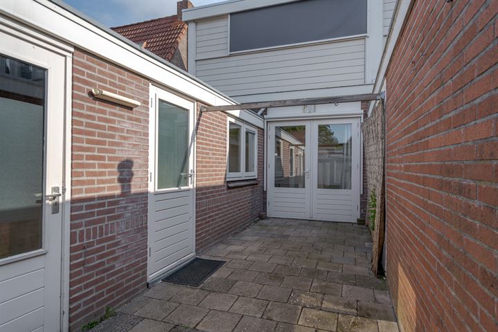 View photo 35 of Timorstraat 7