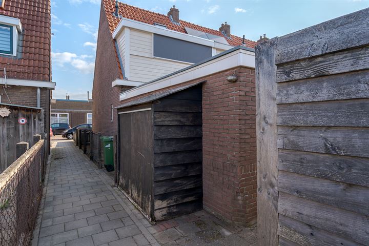 View photo 40 of Timorstraat 7