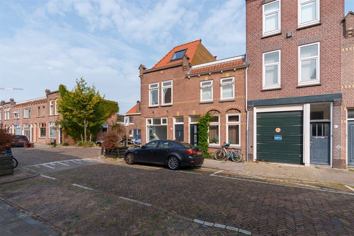 Bekijk foto 31 van Korenbloemstraat 9