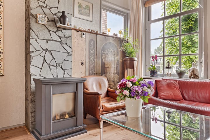 Photo 10 of Oude Zijds Burgwal 13