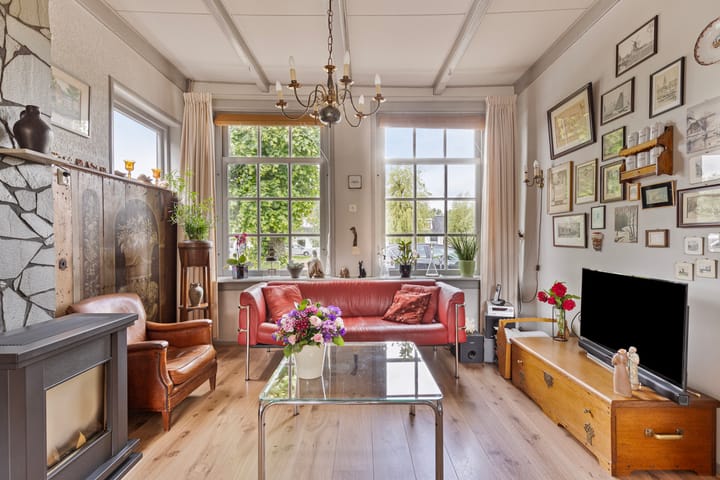 Photo 11 of Oude Zijds Burgwal 13