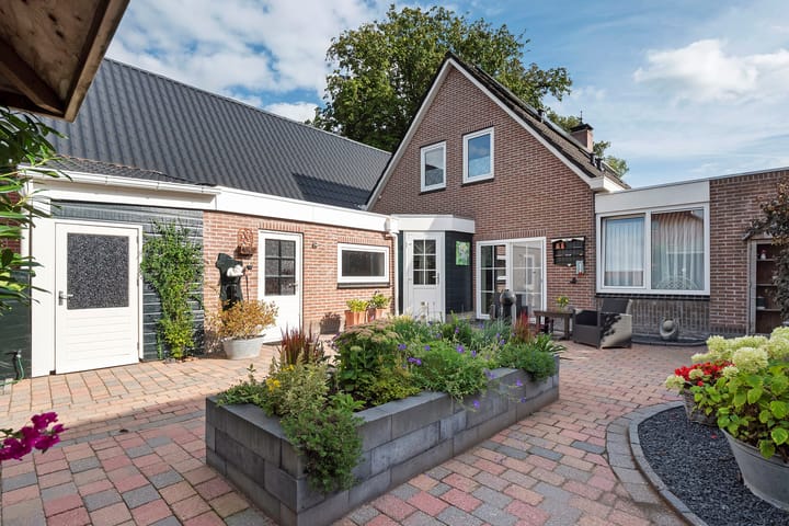 Foto 42 van Hoofdweg 134