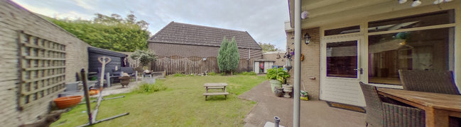 Bekijk 360° foto van Tuin van Schoolstraat 18