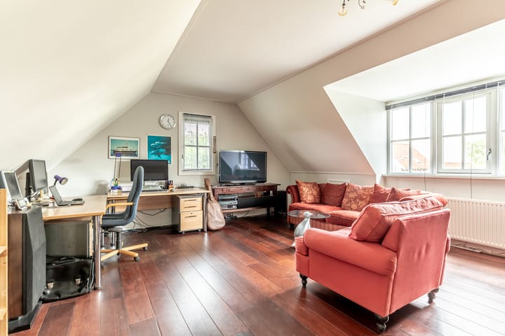 Foto 48 van Warder 153