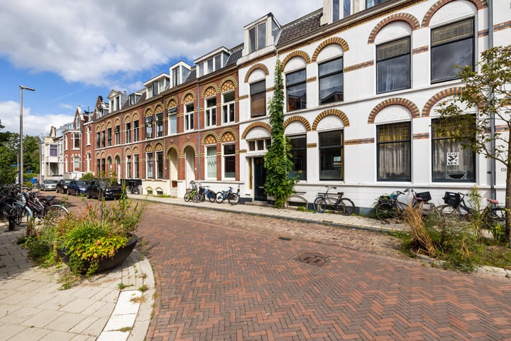 Bekijk foto 4 van Cornelis Houtmanstraat 22