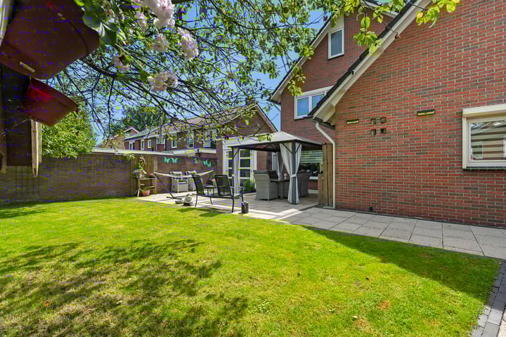 Foto 30 van Kerkhofweg 25