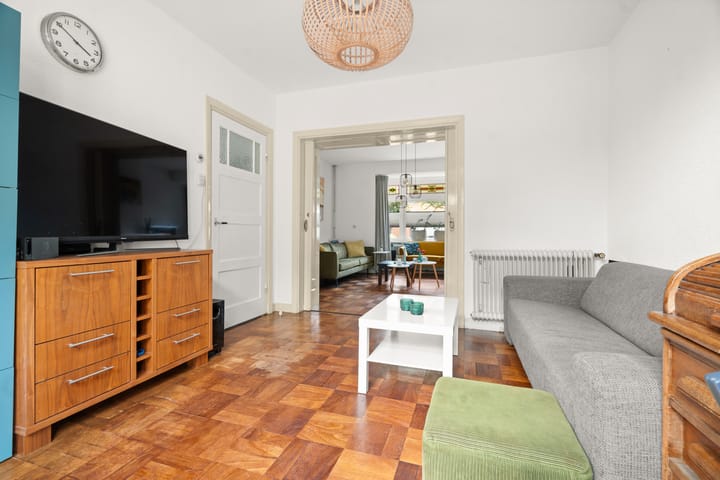 Foto 15 van Burg.Woltersstraat 34