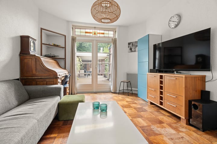 Foto 17 van Burg.Woltersstraat 34