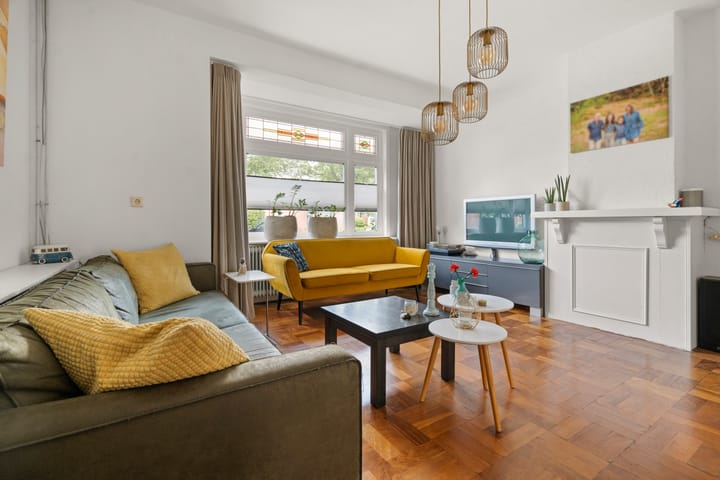 Foto 21 van Burg.Woltersstraat 34