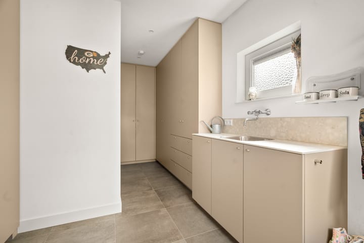 Foto 31 van Burg.Woltersstraat 34