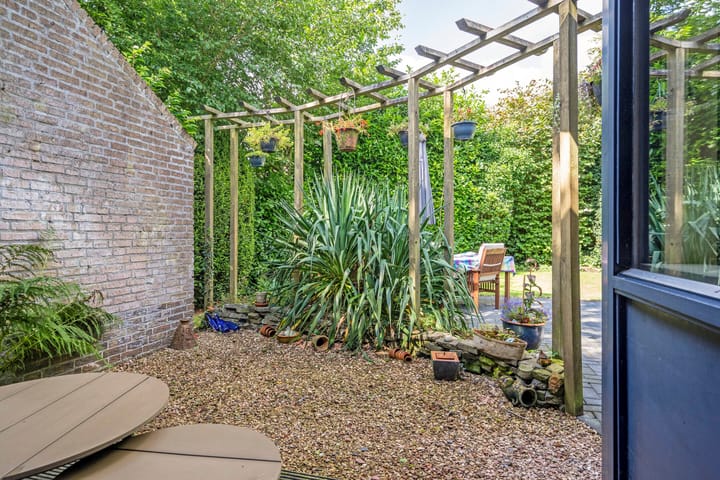 Foto 62 van Petrus Aemiliusstraat 15