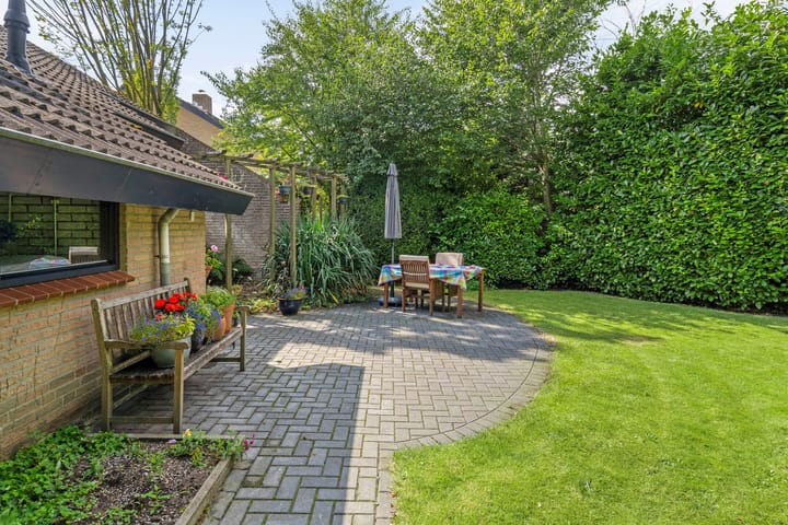 Foto 63 van Petrus Aemiliusstraat 15